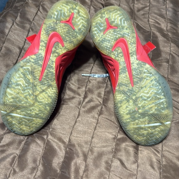 LeBron Zoom Soldier 6 - Picture 3 of 5